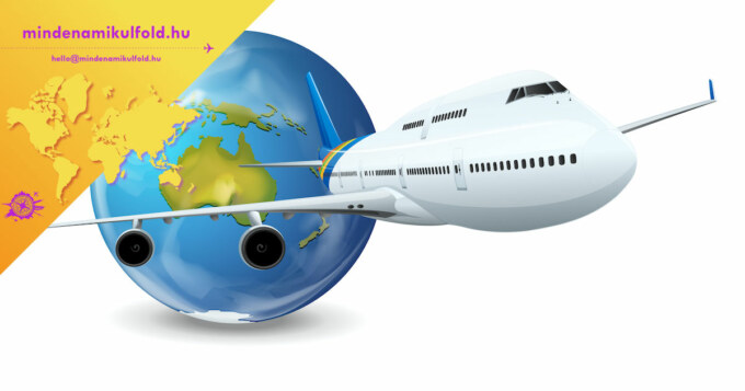 Earth globe and airplane