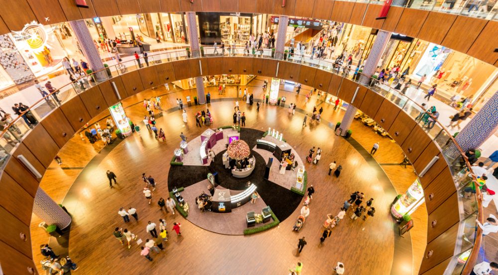 Milyen a munka Dubajban? Most betekintést nyerhetsz a társadalmi rétegek és nemek közötti megkülönböztetésbe is. Sorozatunk KÖVETKEZŐ RÉSZE!