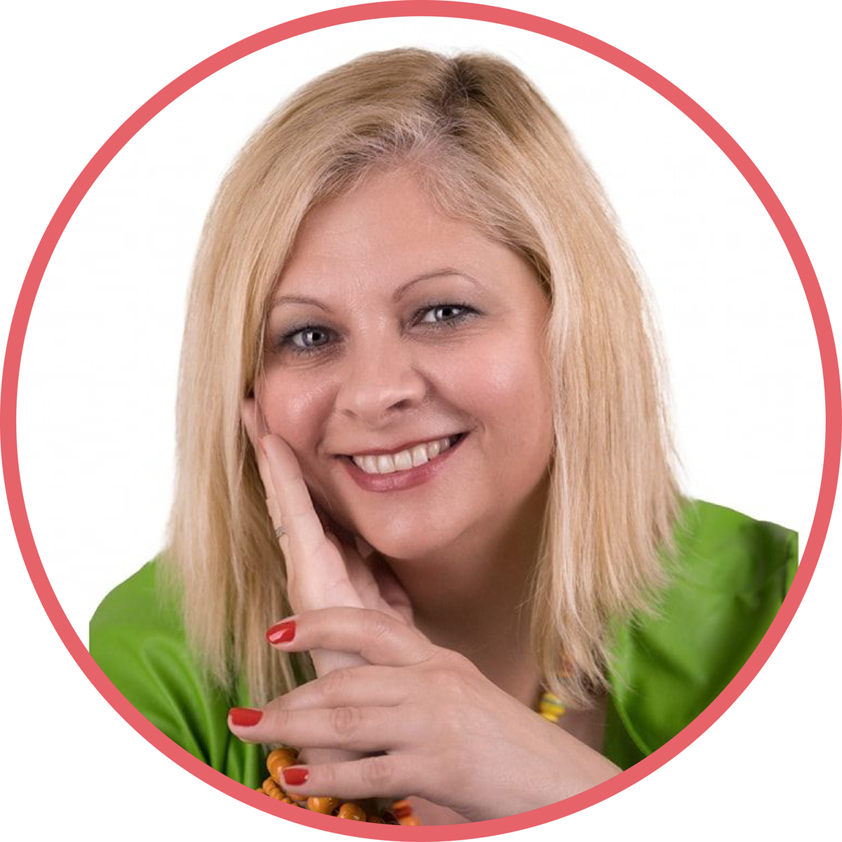 Mélyebbre ásnál, mint amit egy általános coaching ad? Timi segít a tisztánlátásban! Közgazdász, anya, művészeti vezető és a NŐK MENTORA.