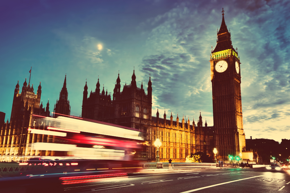 INGYENES információs est az Egyesült Királyságról! Vízumok, munkavállalás, tanulás, letelepedés és az új UK ETA >> Tudj meg mindent!
