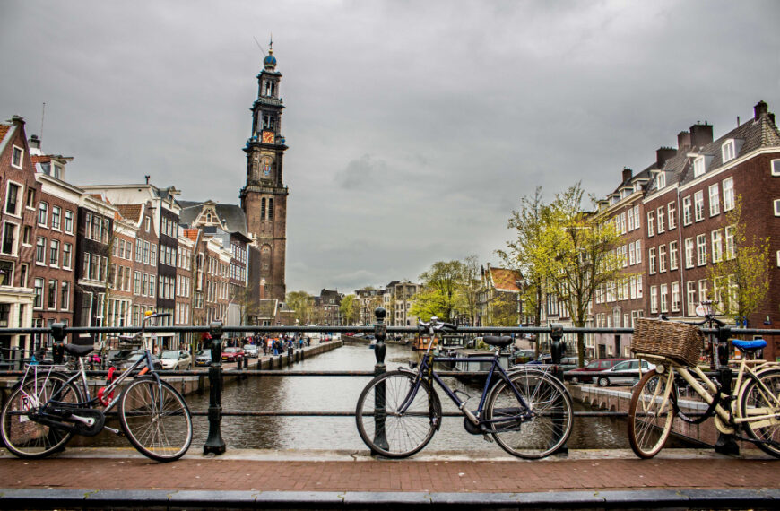 Okos spórolás Hollandiában. 🇳🇱 Fedezd fel a mindennapi tippeket, amikkel több pénz marad a zsebedben! Kezdj el te is tudatosan élni. 💰